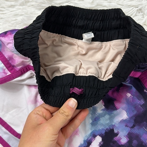 Lululemon Tracker Short III *4-way Stretch Blooming Pixie Multi / Raspberry - Picture 2 of 5